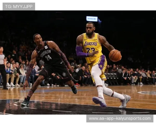 篮网队实力继续提升，冲击季后赛，篮网这赛季阵容